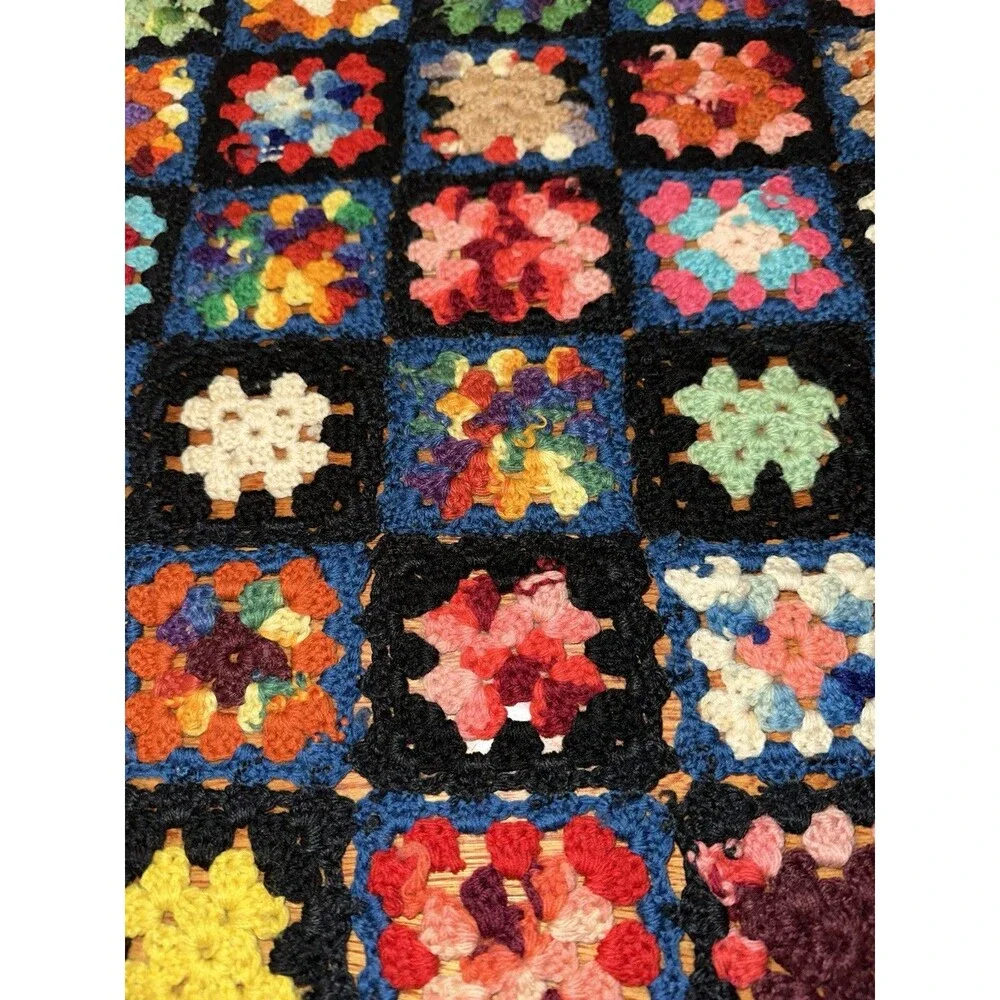 Handmade size 66x41